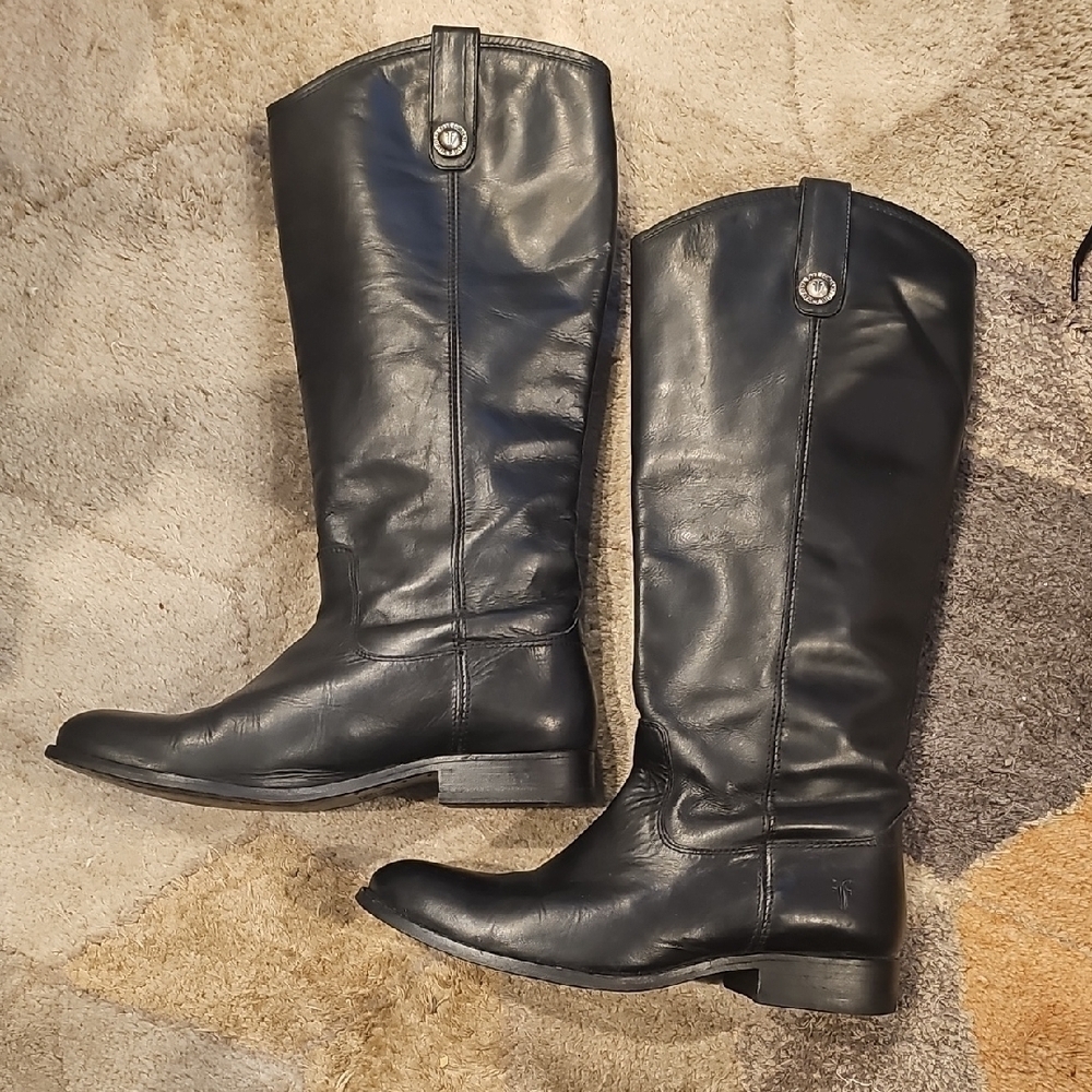 Frye Women's Melissa Button Riding Boots - Round Toe Sz 7.5B